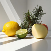 Lemon, lime and apple represent the olfactory notes of the perfume.