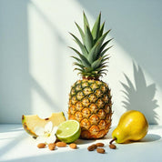 Pineapple, lime, pear and bergamot represent the olfactory notes of the perfume.