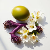 Mango, freesia and violet root represent the olfactory notes of the perfume.