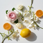 Mandarin, lemon and orange blossom represent the olfactory notes of the perfume.