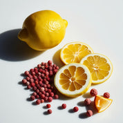 Lemon and pink pepper represent the olfactory notes of the perfume.